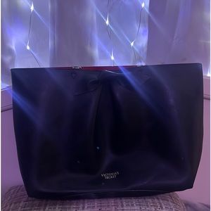 Victoria’s secret bag
